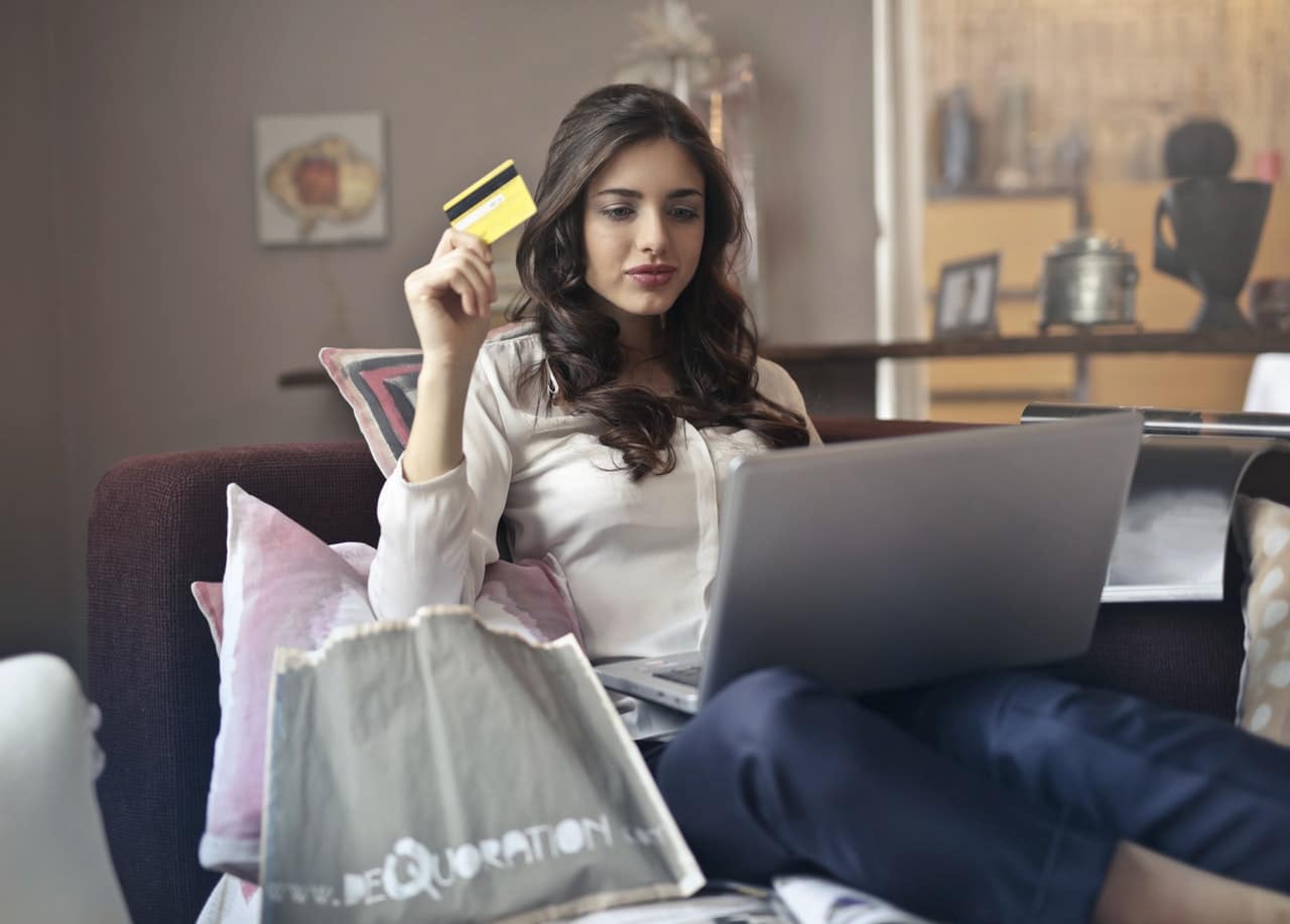 shopping-discount-codes-header-image